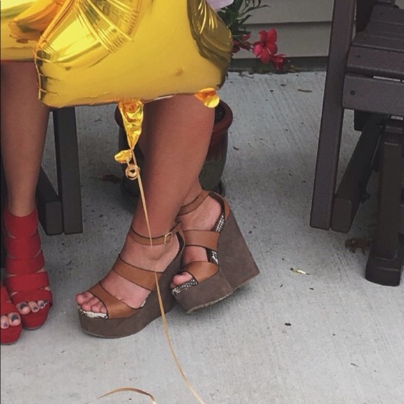 Steve Madden Wedges - Picture 5 of 6